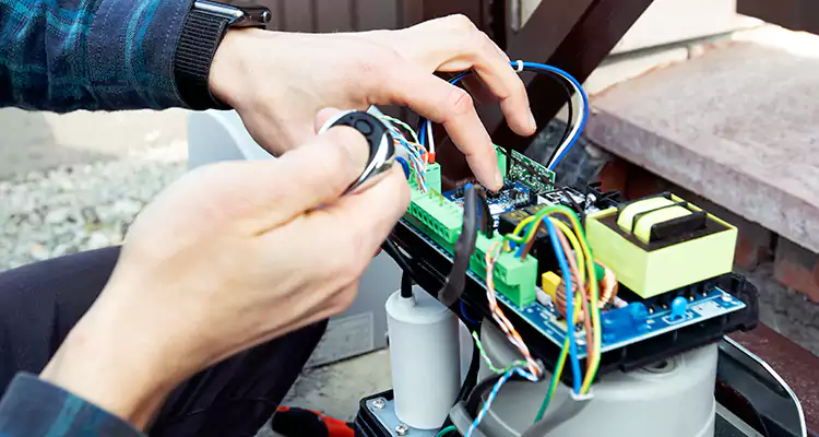 Automatic Driveway Gate Repair in Menlo Park, CA