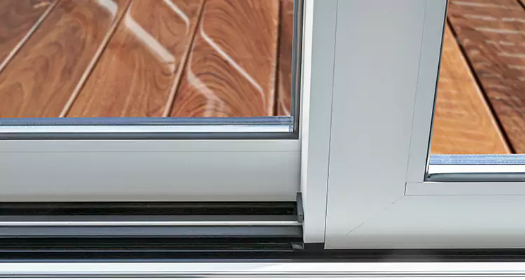 Patio Door Jammed Shut in Menlo Park, CA