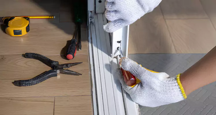 Screen Door Wheel Replacement in Menlo Park, CA