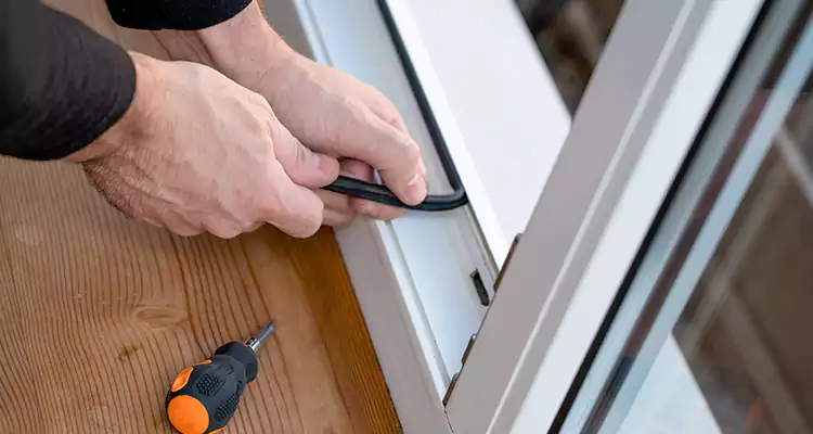 Sliding Door Maintenance in Menlo Park, CA