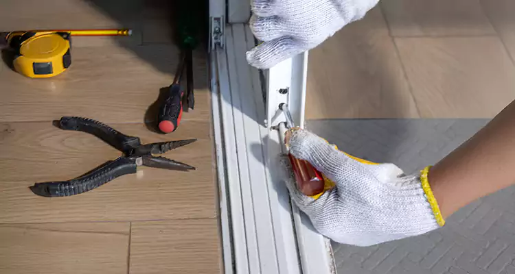 Closet Sliding Door Track Repair in Menlo Park, CA