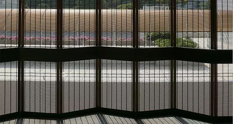 Front Screen Door Repair in Menlo Park, CA
